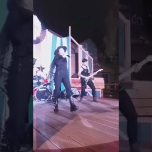 Whole Lotta Love Live Cover - James Rubel on Bass Guitar Tomasina Band Knotts Berry Farm