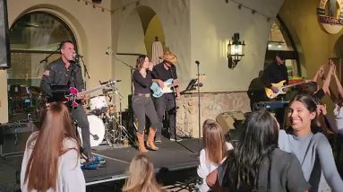 SMITH Country Band Hang Tight Honey Live Cover Fender Mustang Bass
