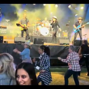 Feel LIke a Woman Live Cover SMITH Country Band Jim Rubel Kiesel P Bass 5